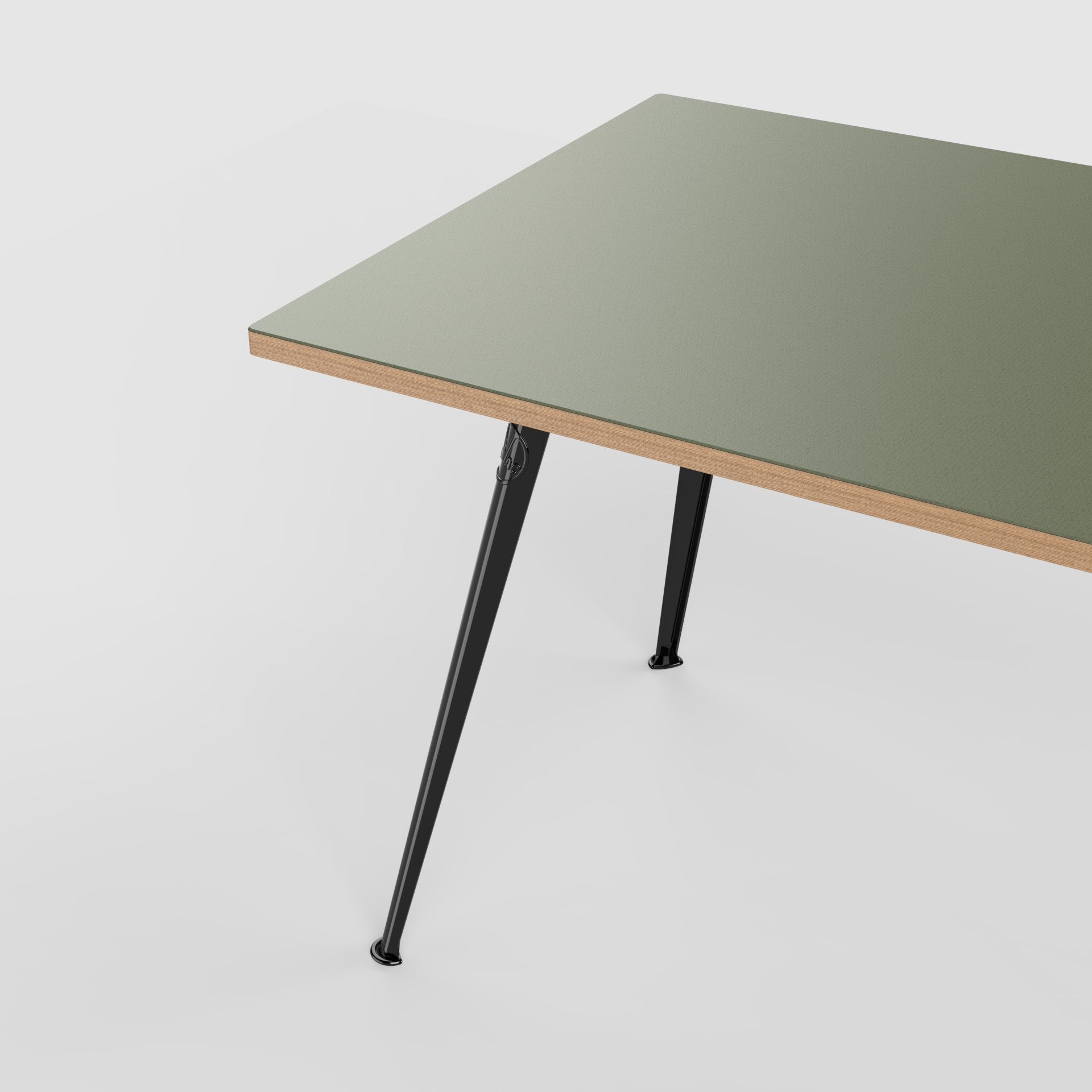 Table – Model T2
