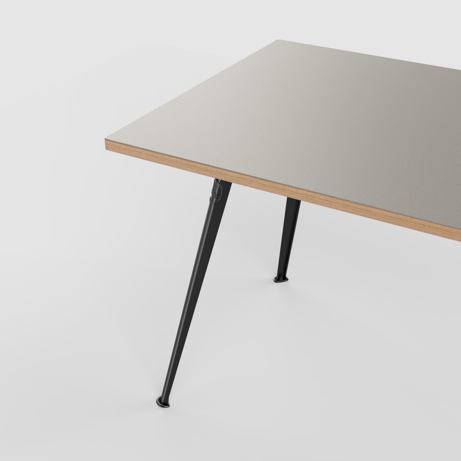 Table – Model T2